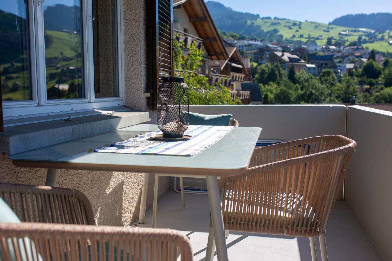 Traumhafte Sonnenresidenz Mit Berg- Und Seeblick Amden Ngoại thất bức ảnh